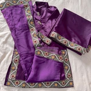 Three pieces Punjabi lacha suit 7 / 8 year old girl. Punjabi folk dance style